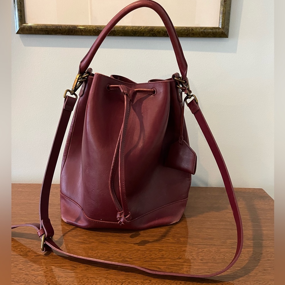 Madewell Lafayette Leather Bucket Bag